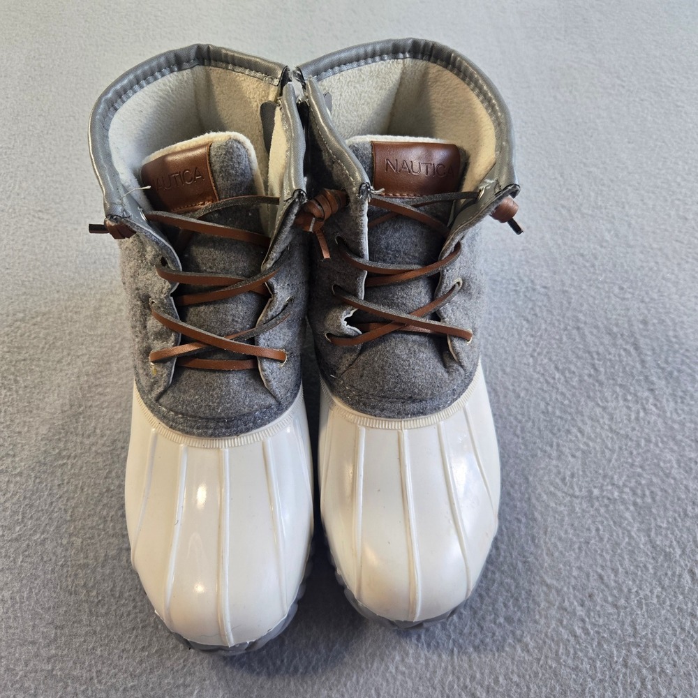 Nautica Wooley Duck Boots Women Size 8 Gray White Quilted Fleece Lined Ankle